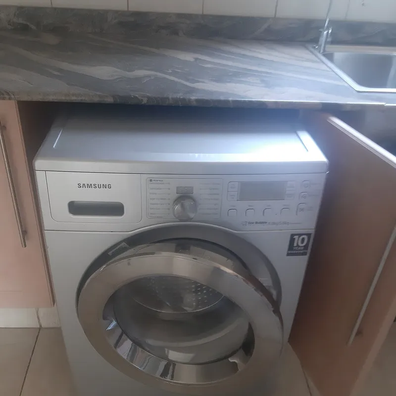 Front-load washing machine