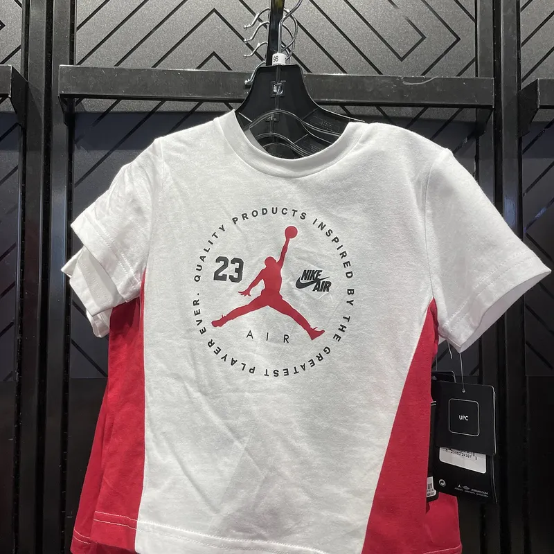 Nike t-shirt